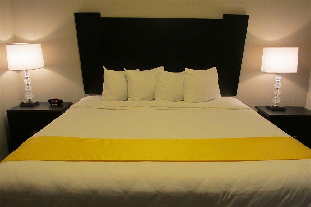 Okoboji Inn & Suites Milford Ngoại thất bức ảnh